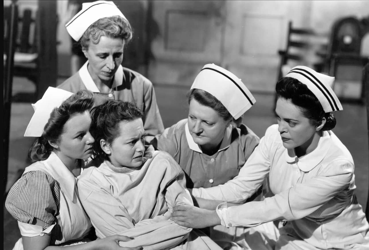 Jan18 SNAKE PIT OscarSundays1